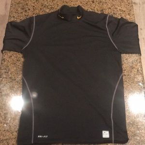 Men’s Nike Pro Livestrong shirt